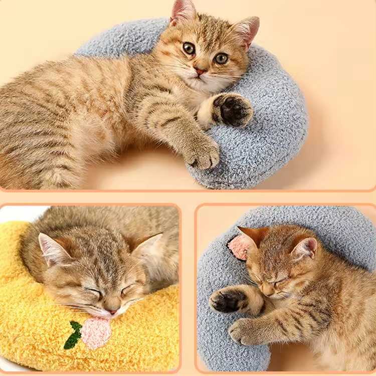 Pernă cervicală pentru câini și pisici